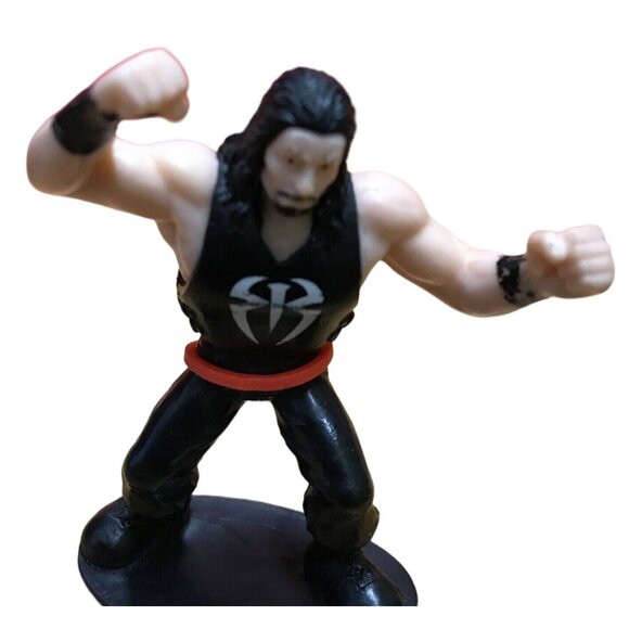 WWE Roman Reigns Wrestling Action Figure Beverly Hills Teddy Bear 2.75" - Picture 2 of 6